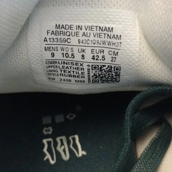 Converse Run Star Trainer. Green Envy/Egret/White. Low top Shoe. Unisex, Size 9 - Picture 14 of 16